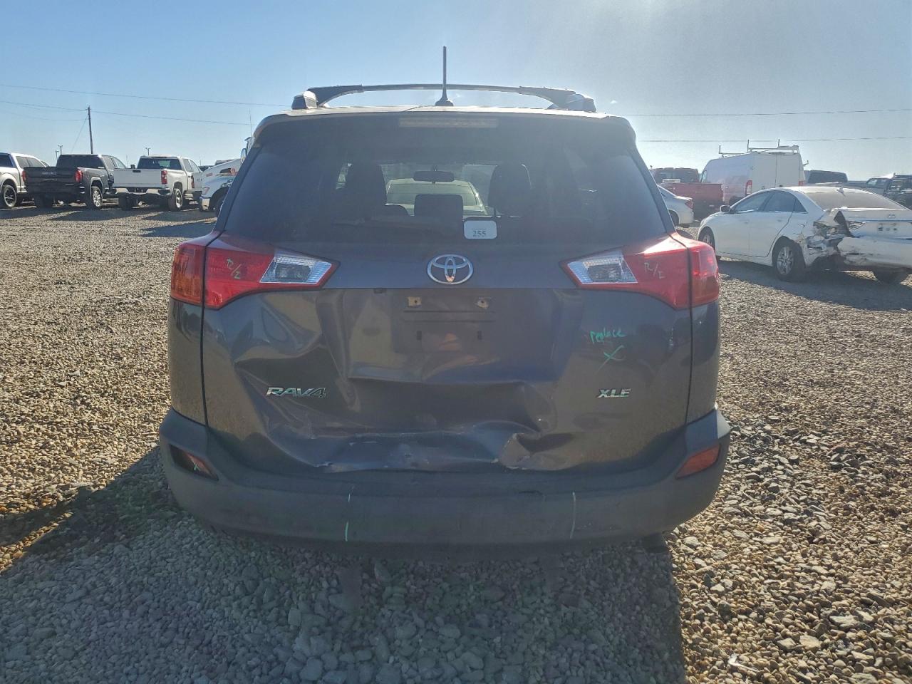 2013 TOYOTA RAV4 XLE photo 6
