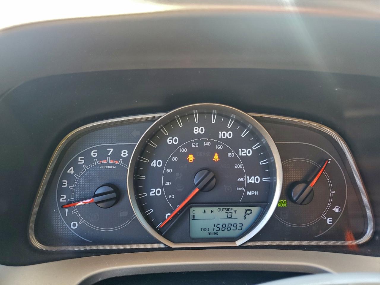 2013 TOYOTA RAV4 XLE photo 9