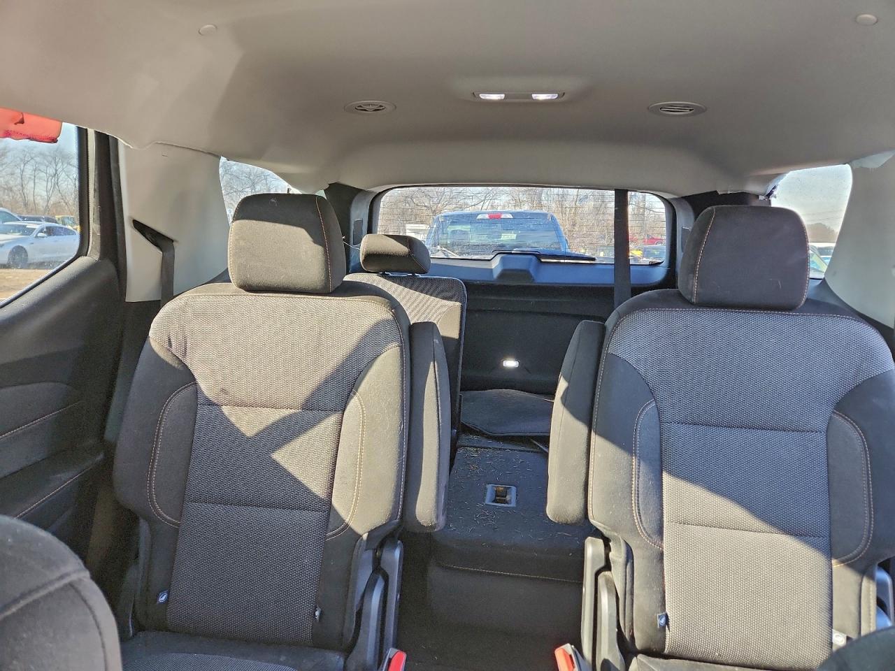 2019 CHEVROLET TRAVERSE LT photo 10