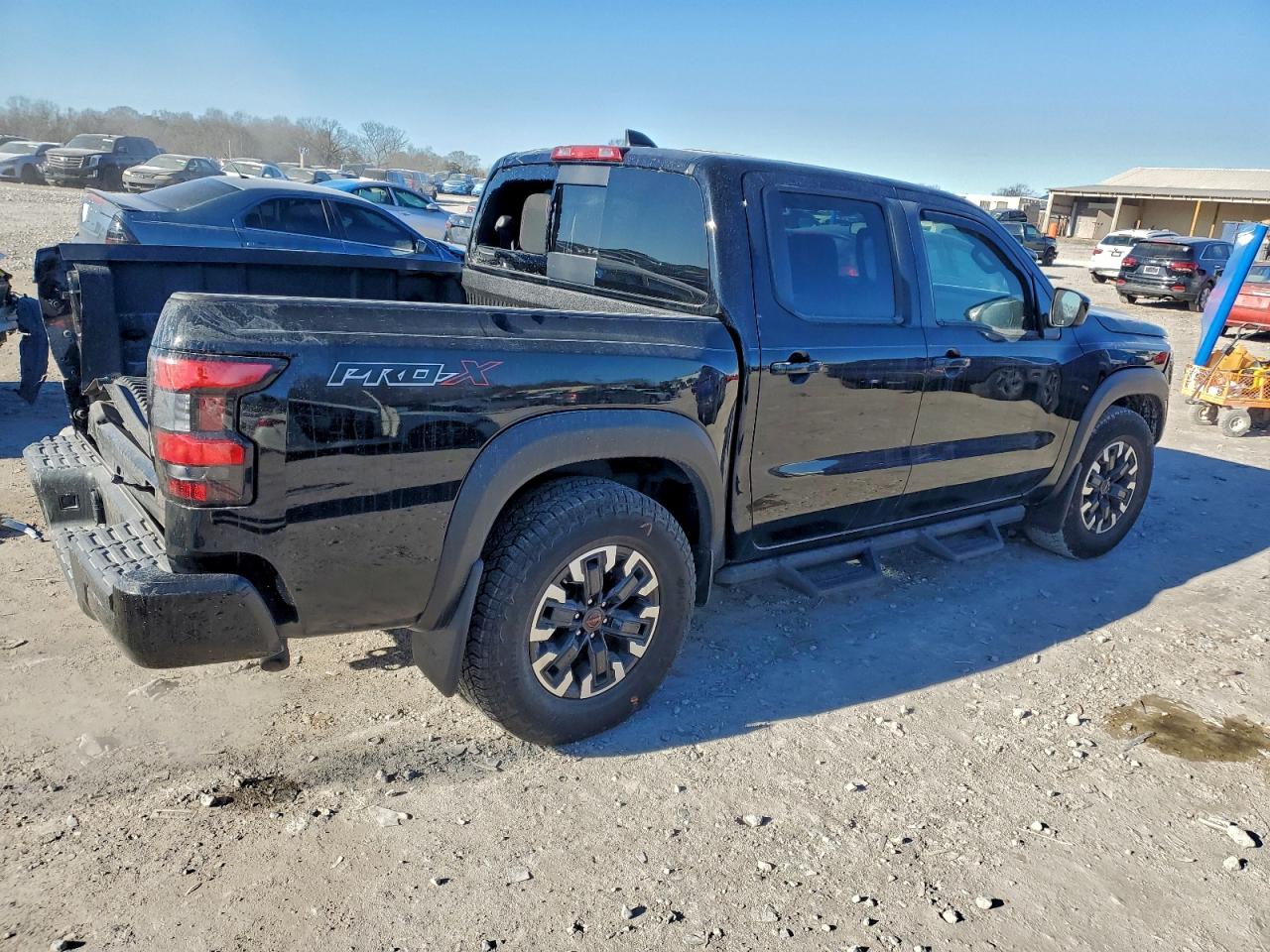 2024 NISSAN FRONTIER S photo 3