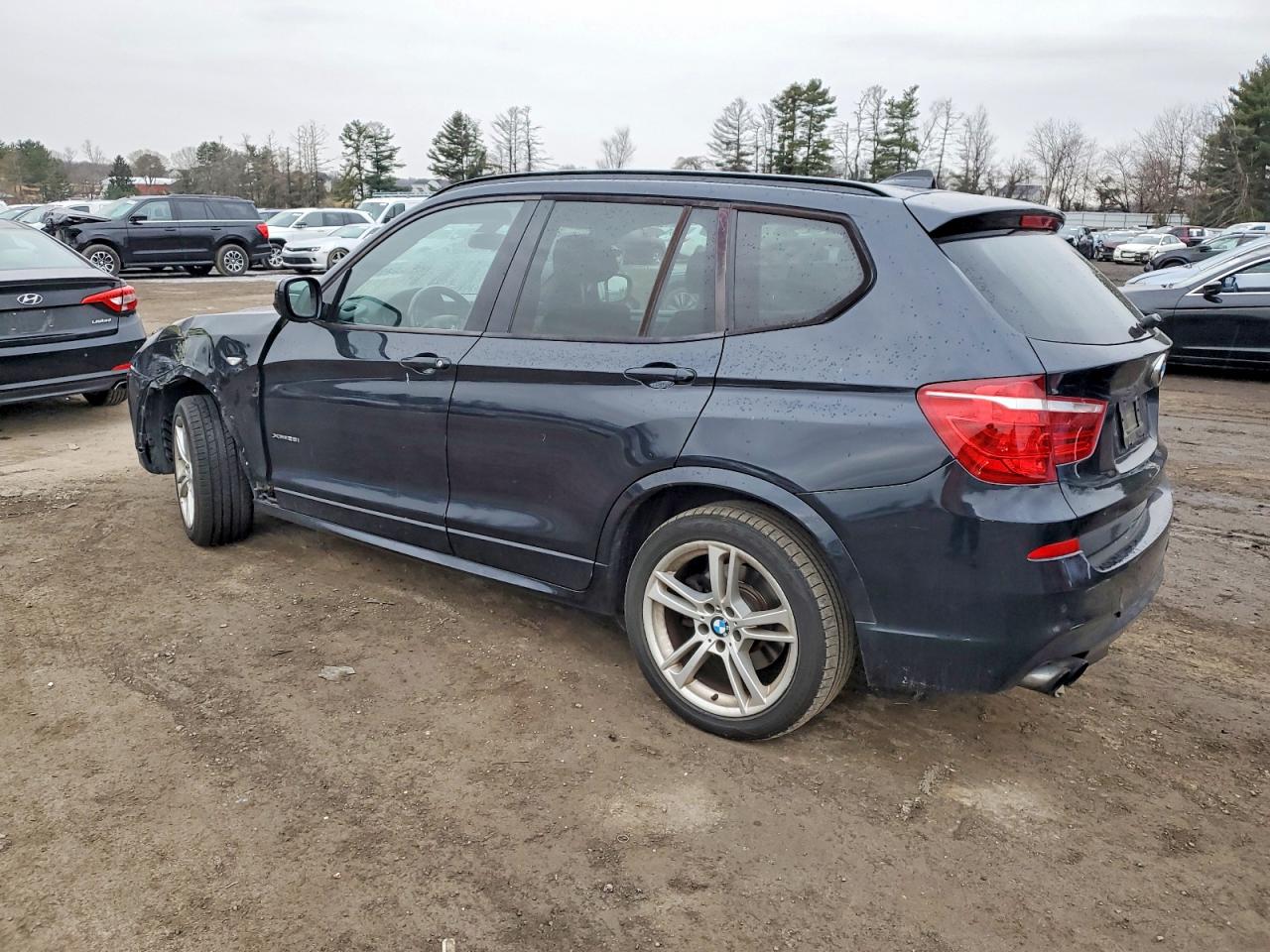 2013 BMW X3 XDRIVE28I photo 2