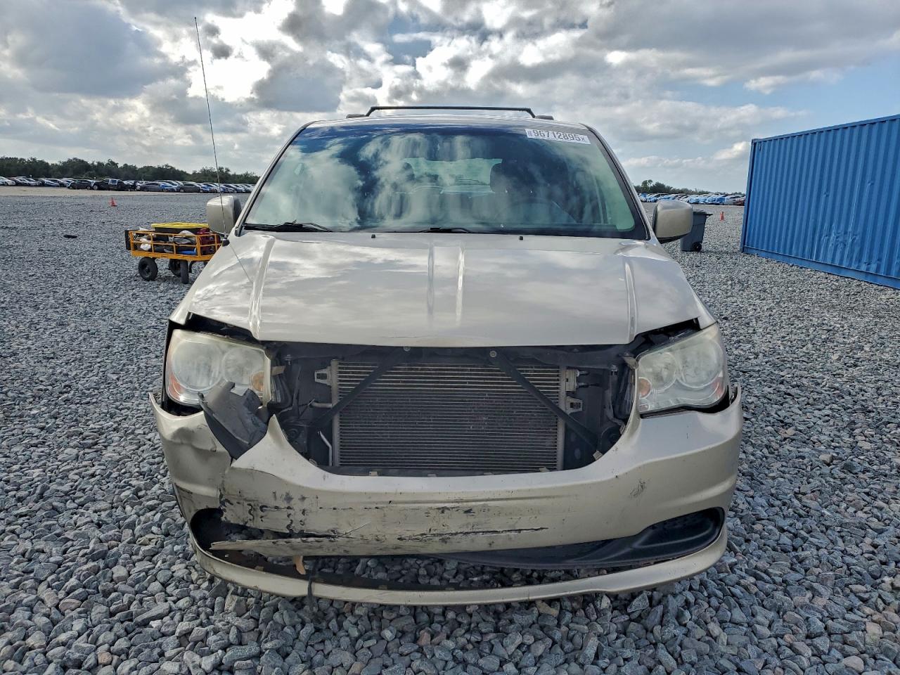 2012 DODGE GRAND CARAVAN SXT photo 5