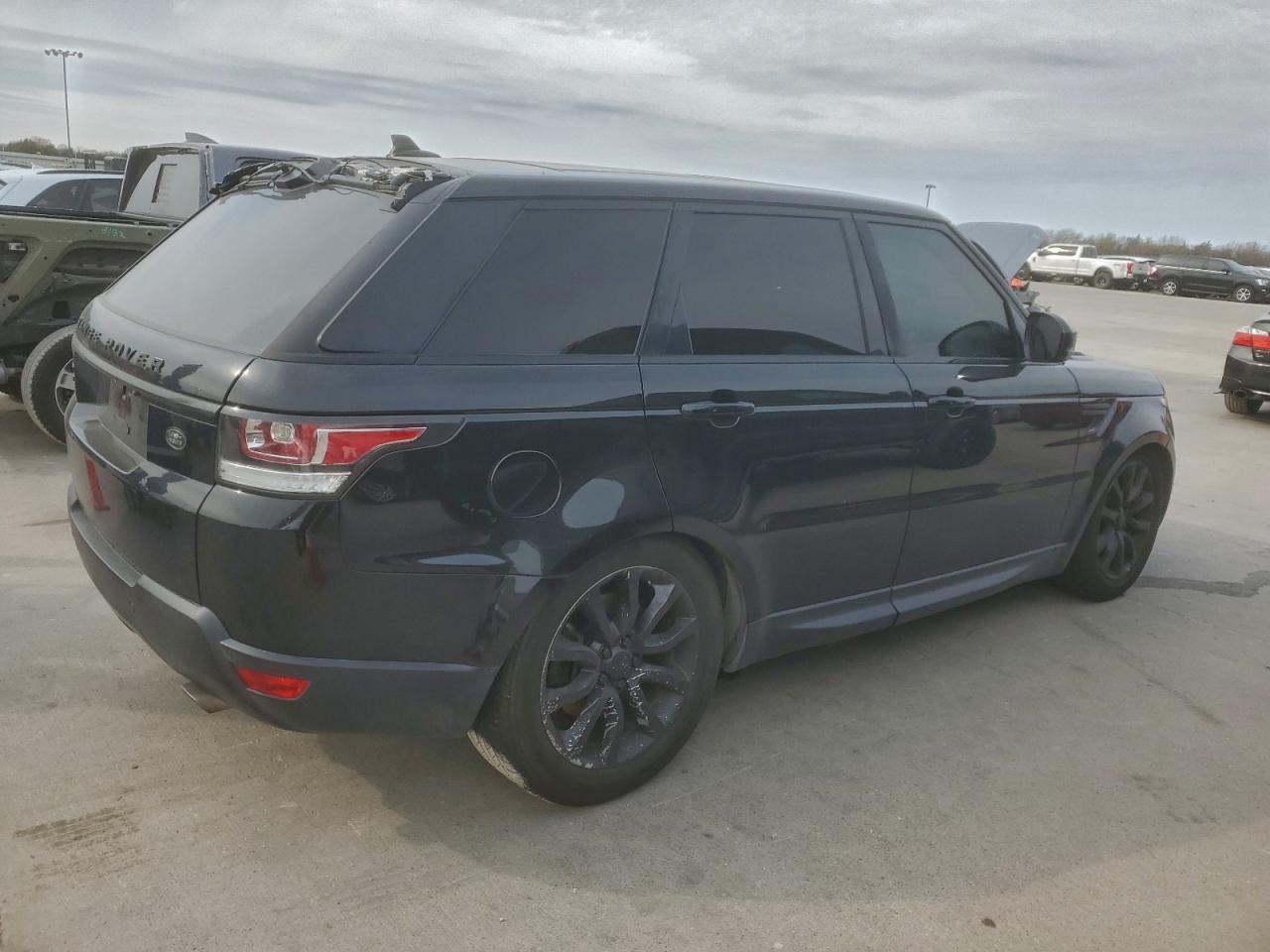 2016 LAND ROVER RANGE ROVER SPORT HSE photo 3