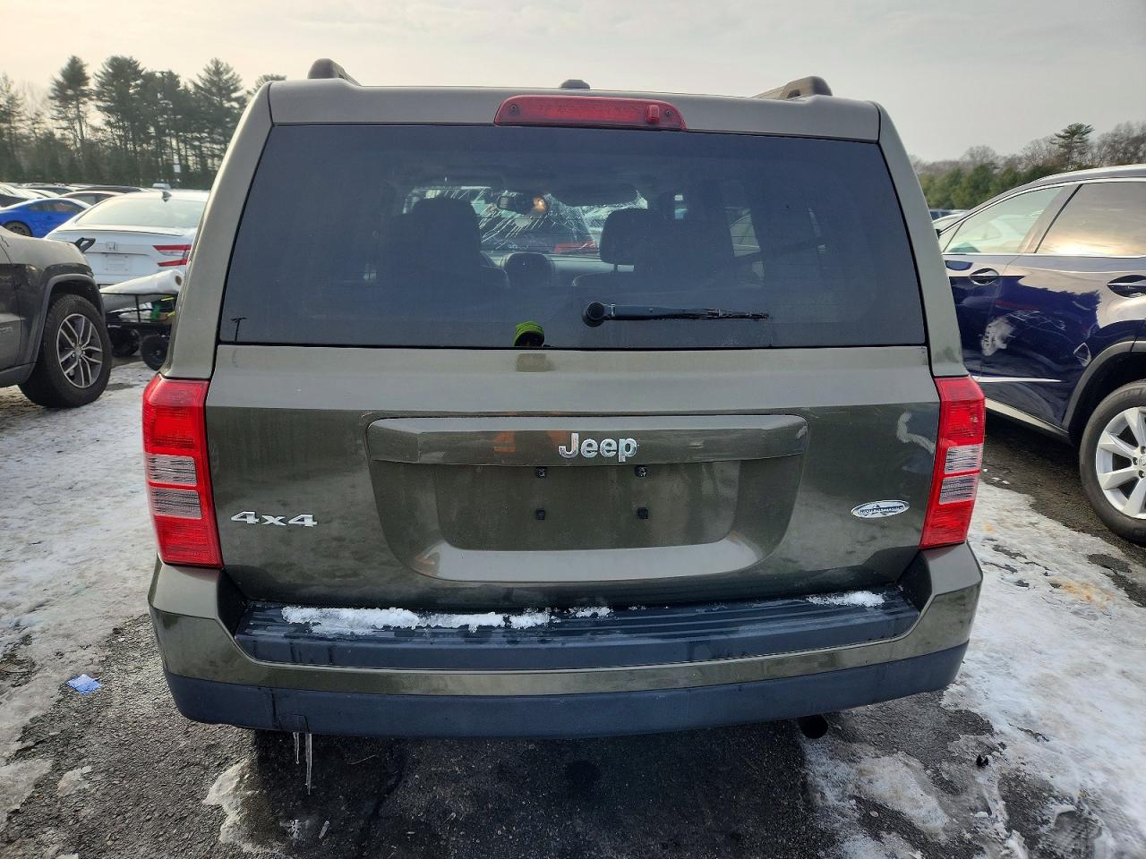 2015 JEEP PATRIOT LATITUDE photo 6