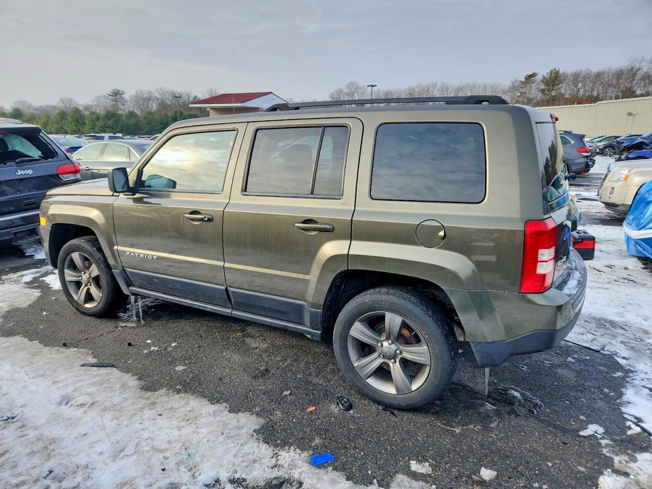 2015 JEEP PATRIOT LATITUDE photo 2