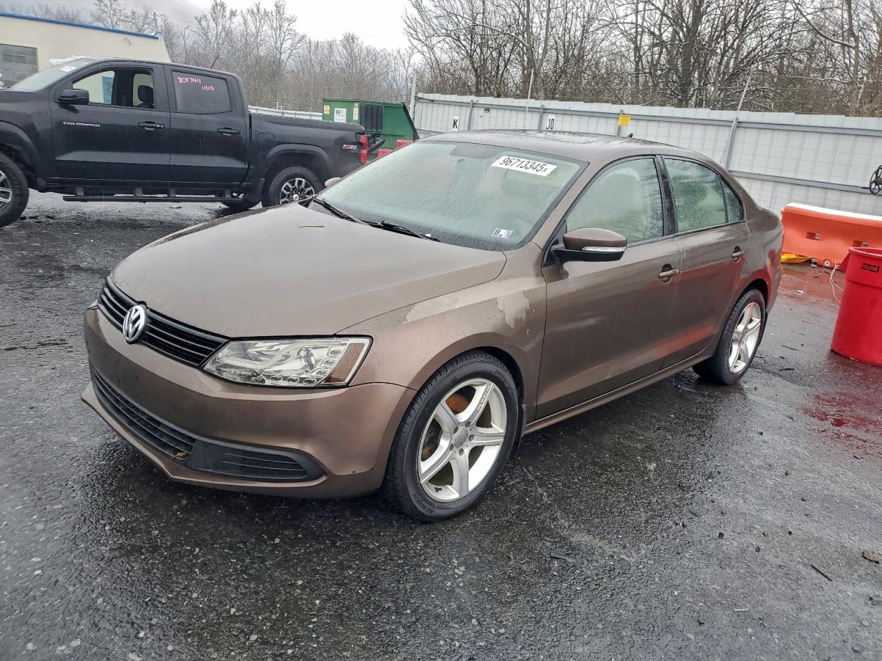 2011 VOLKSWAGEN JETTA