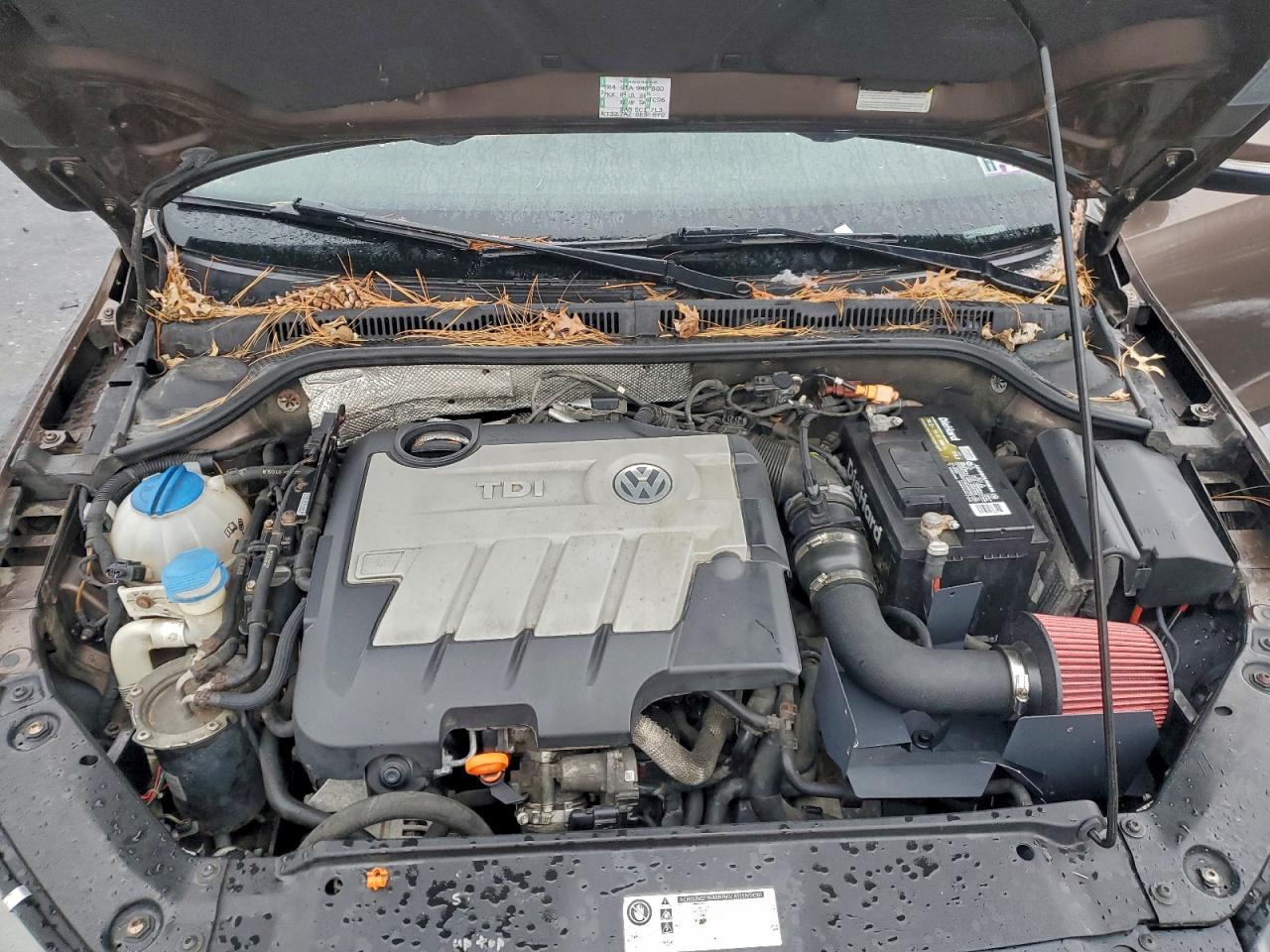 2011 VOLKSWAGEN JETTA TDI photo 11