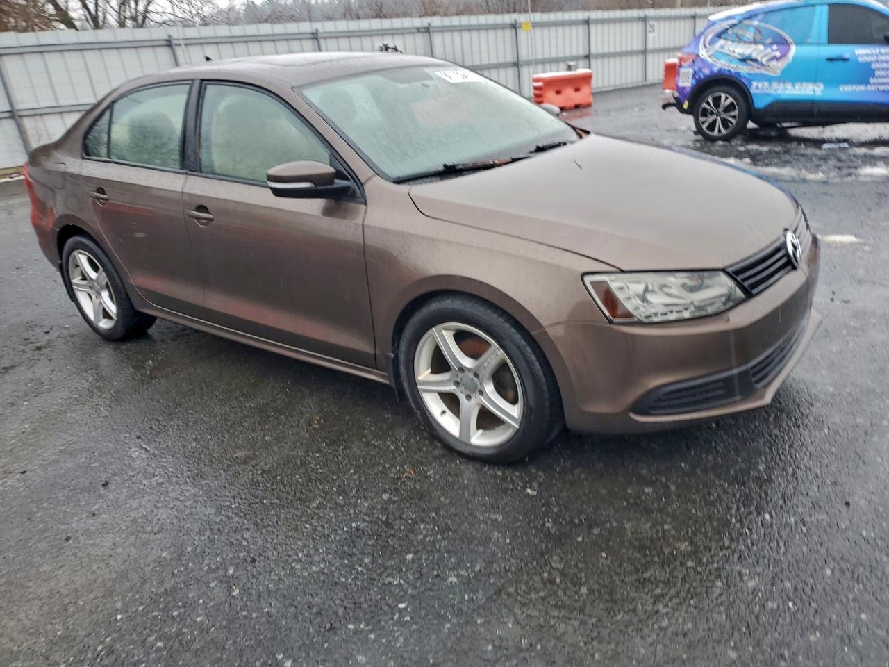 2011 VOLKSWAGEN JETTA TDI photo 4