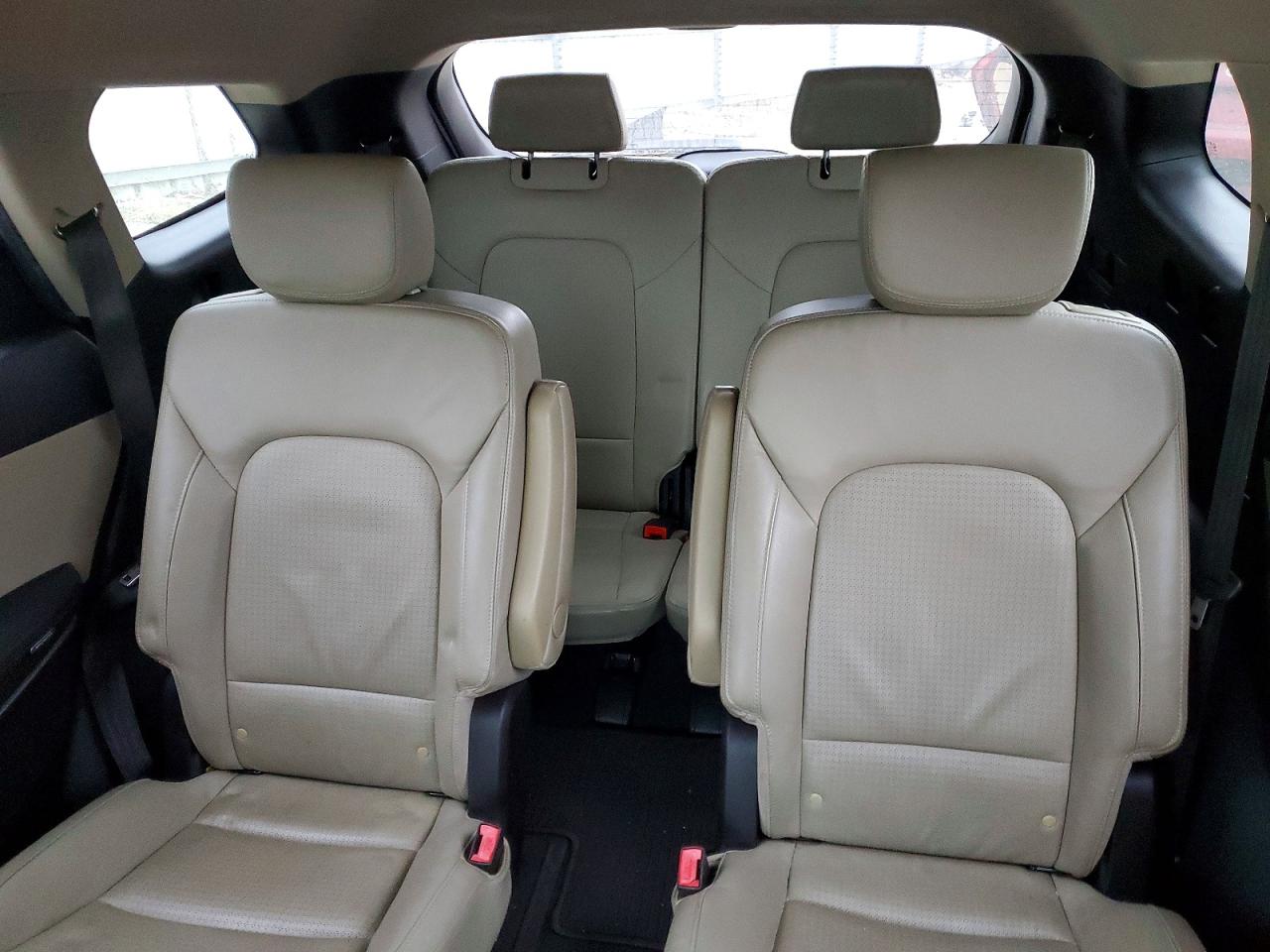 2014 HYUNDAI SANTA FE GLS photo 10