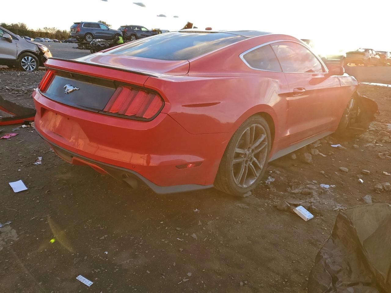 2017 FORD MUSTANG photo 3