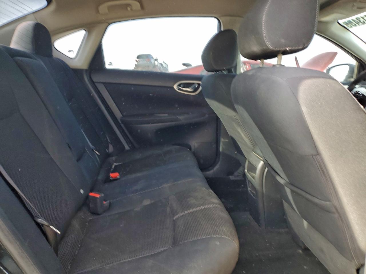 2014 NISSAN SENTRA S photo 10