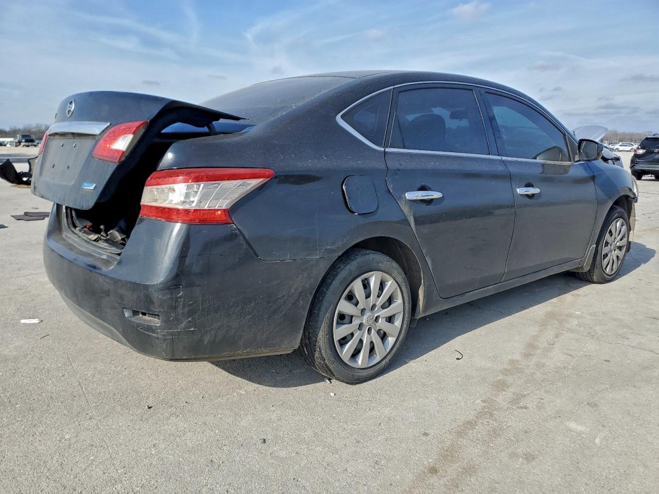 2014 NISSAN SENTRA S photo 3