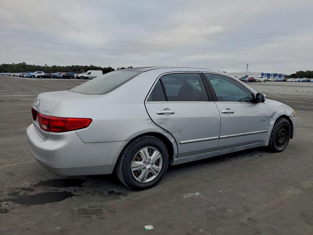 2005 HONDA ACCORD photo 3