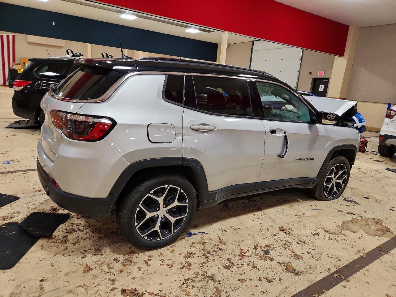 2024 JEEP COMPASS LIMITED photo 3