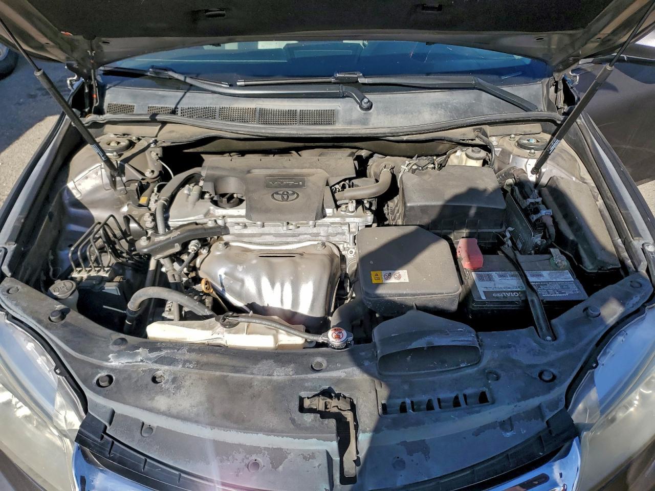 2017 TOYOTA CAMRY LE photo 11