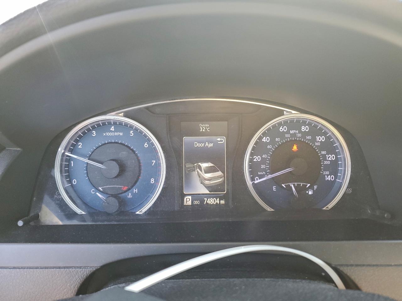 2017 TOYOTA CAMRY LE photo 9
