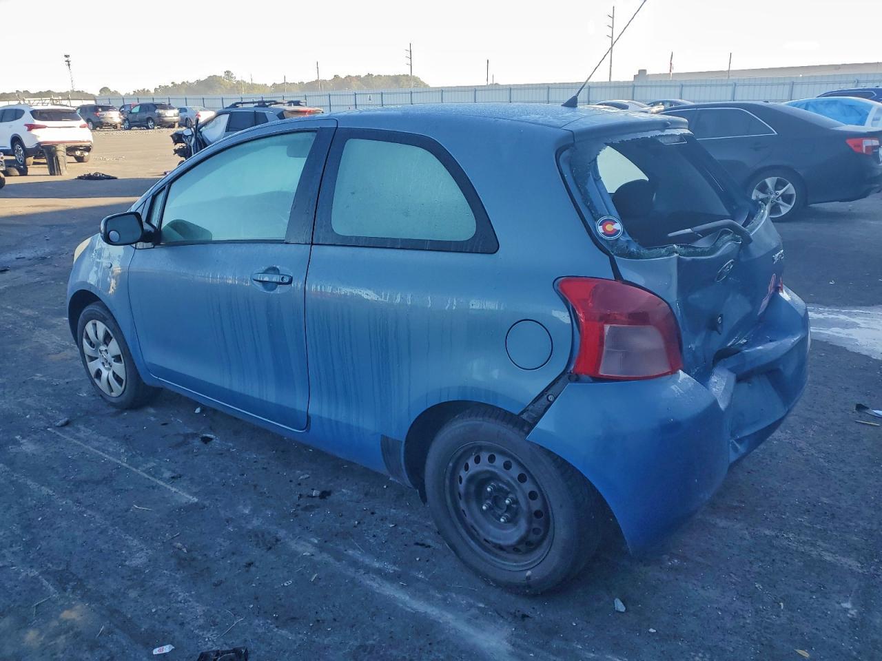 2007 TOYOTA YARIS photo 2