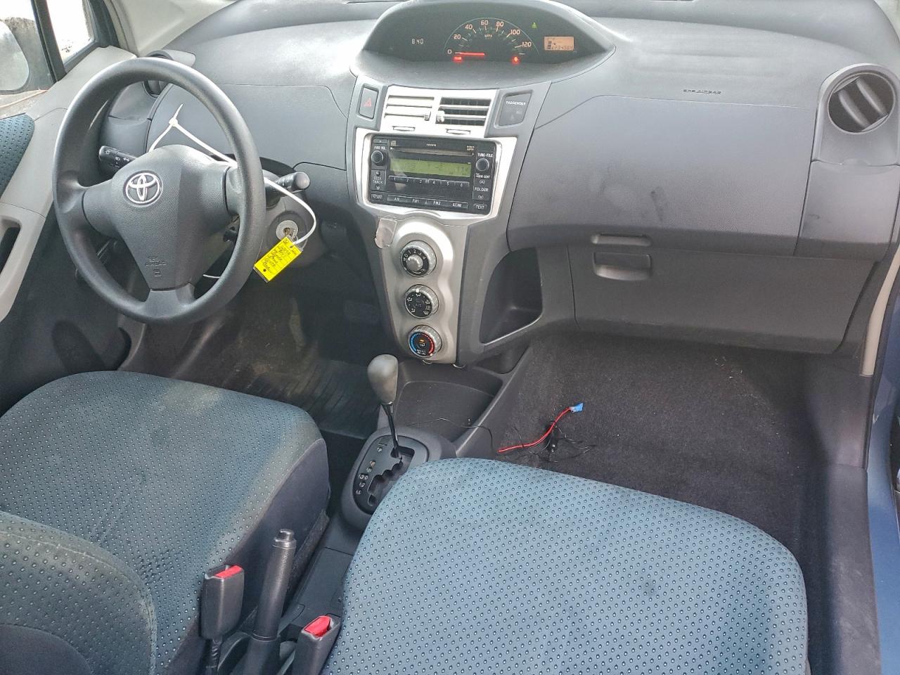 2007 TOYOTA YARIS photo 8