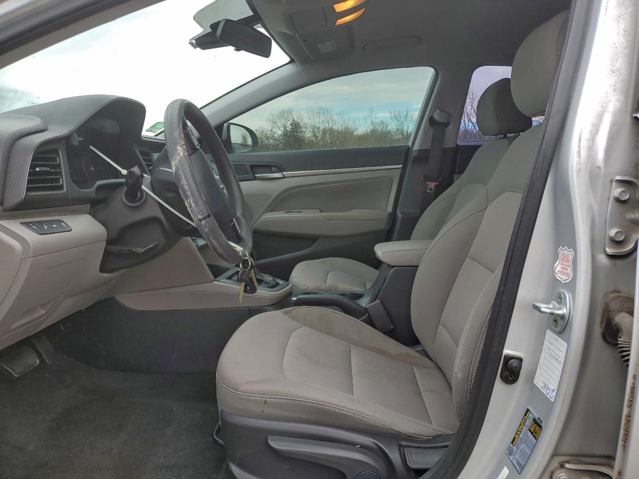 2019 HYUNDAI ELANTRA SEL photo 7