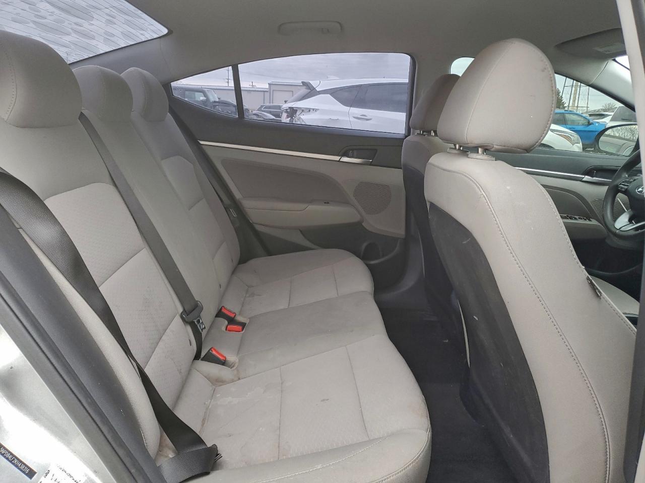 2019 HYUNDAI ELANTRA SEL photo 10