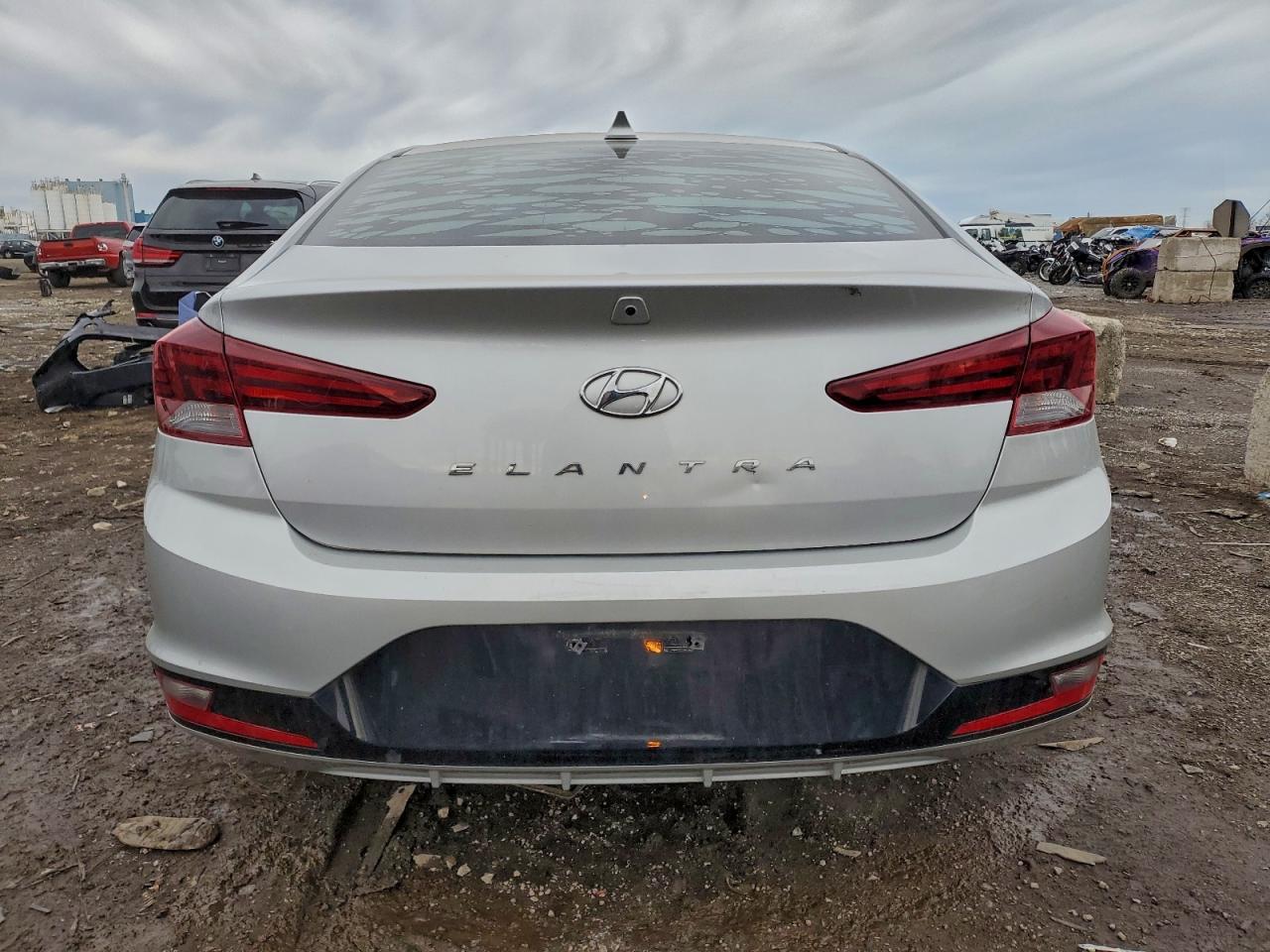 2019 HYUNDAI ELANTRA SEL photo 6