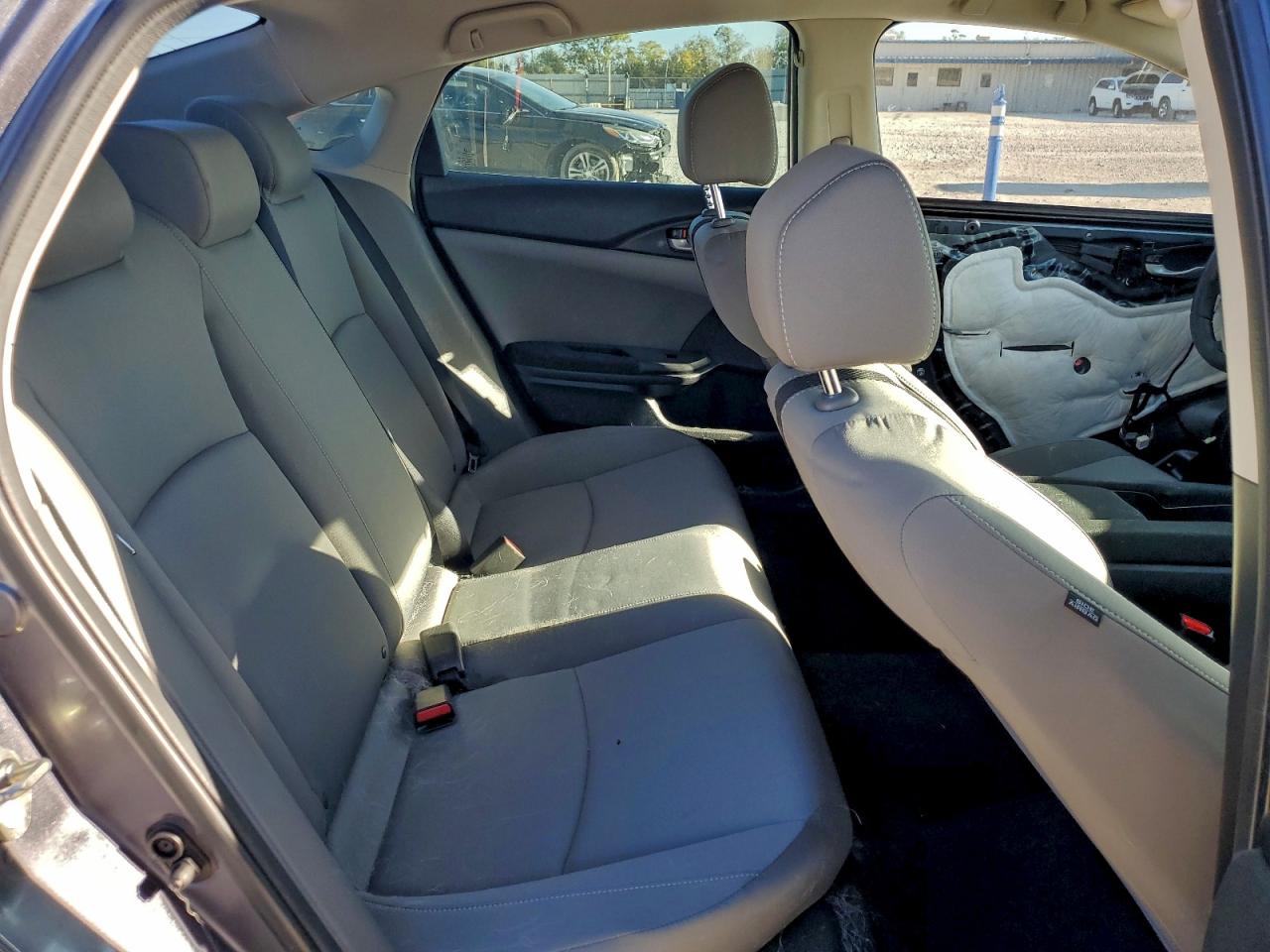2020 HONDA CIVIC LX photo 10