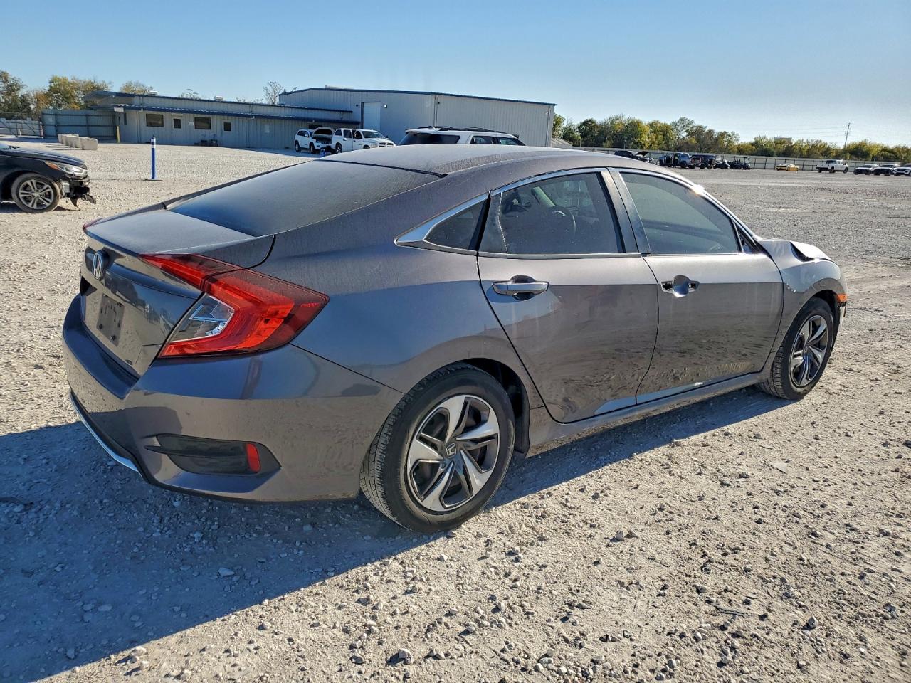 2020 HONDA CIVIC LX photo 3