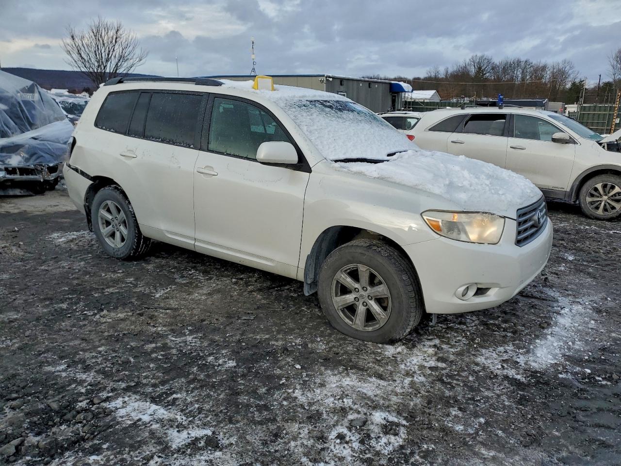 2010 TOYOTA HIGHLANDER SE photo 4