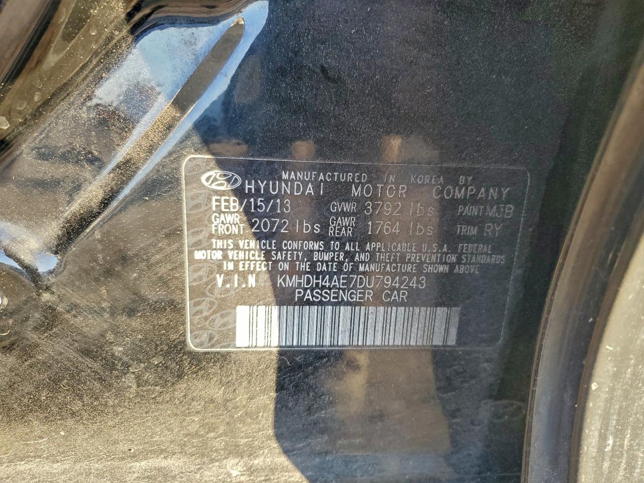 2013 HYUNDAI ELANTRA GLS photo 12