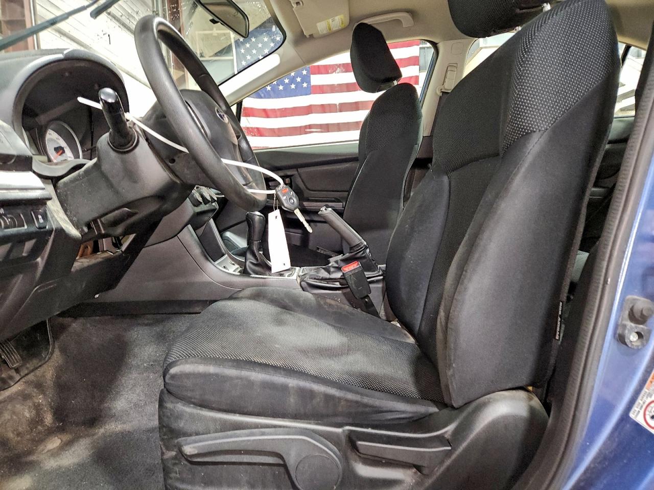 2014 SUBARU IMPREZA photo 7