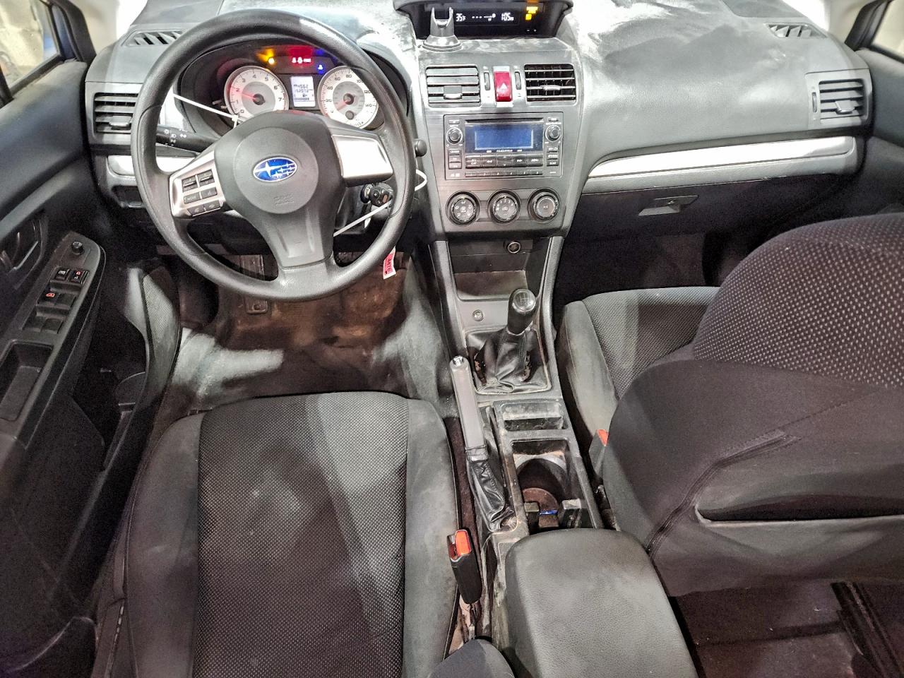 2014 SUBARU IMPREZA photo 8