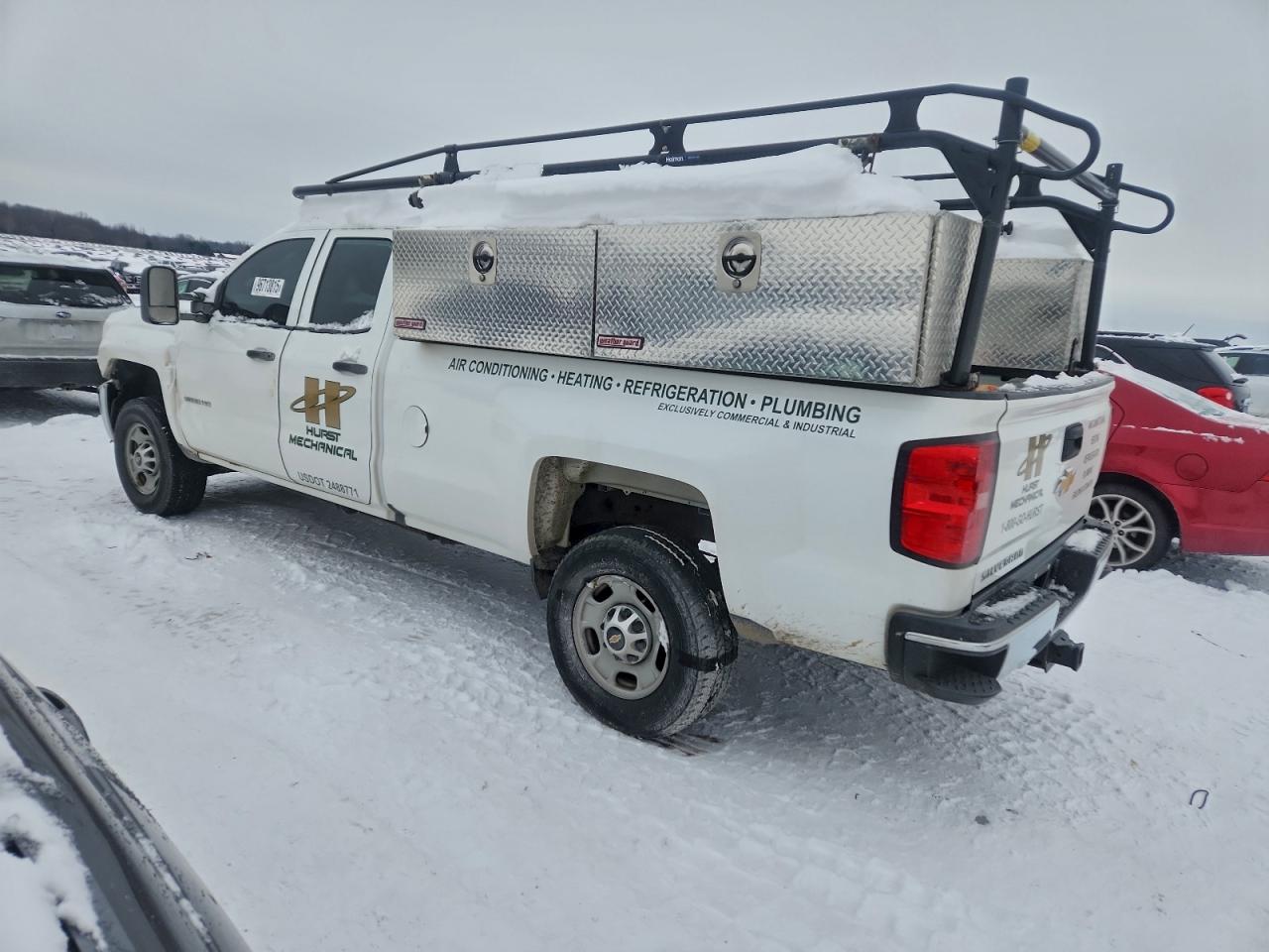 2019 CHEVROLET SILVERADO C2500 HEAVY DUTY photo 2