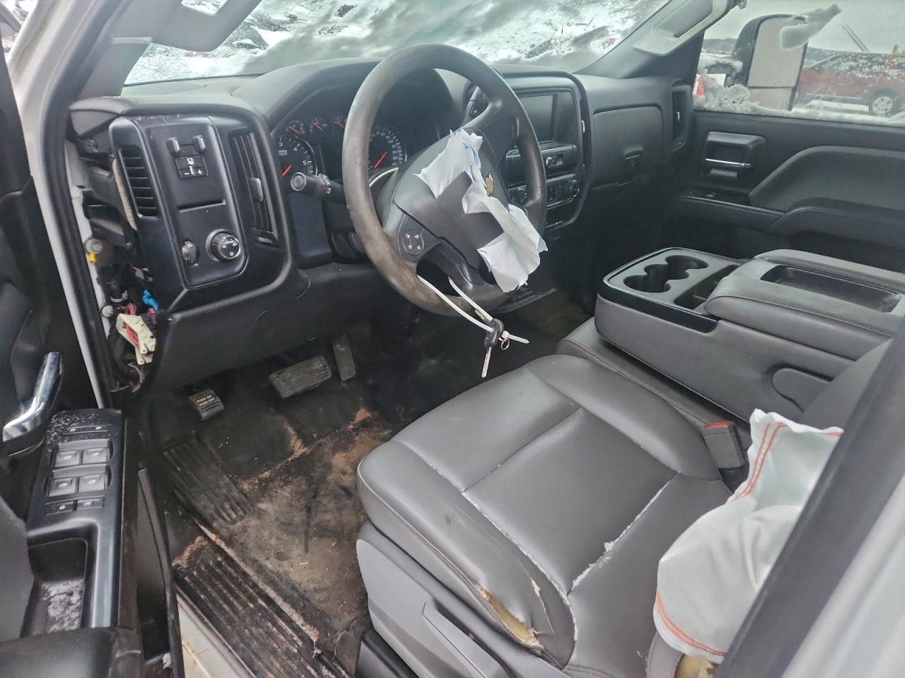 2019 CHEVROLET SILVERADO C2500 HEAVY DUTY photo 8