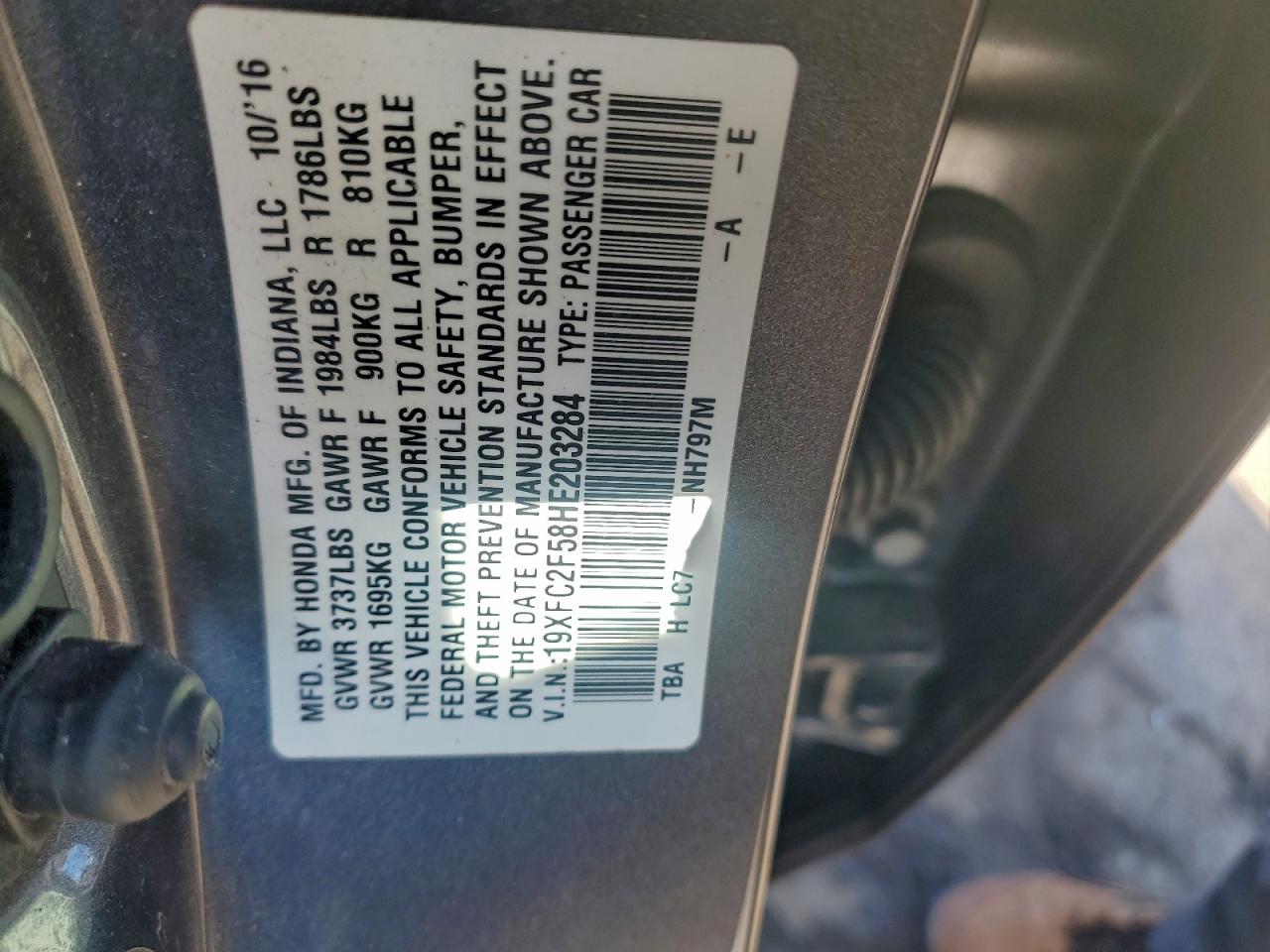 2017 HONDA CIVIC LX photo 12