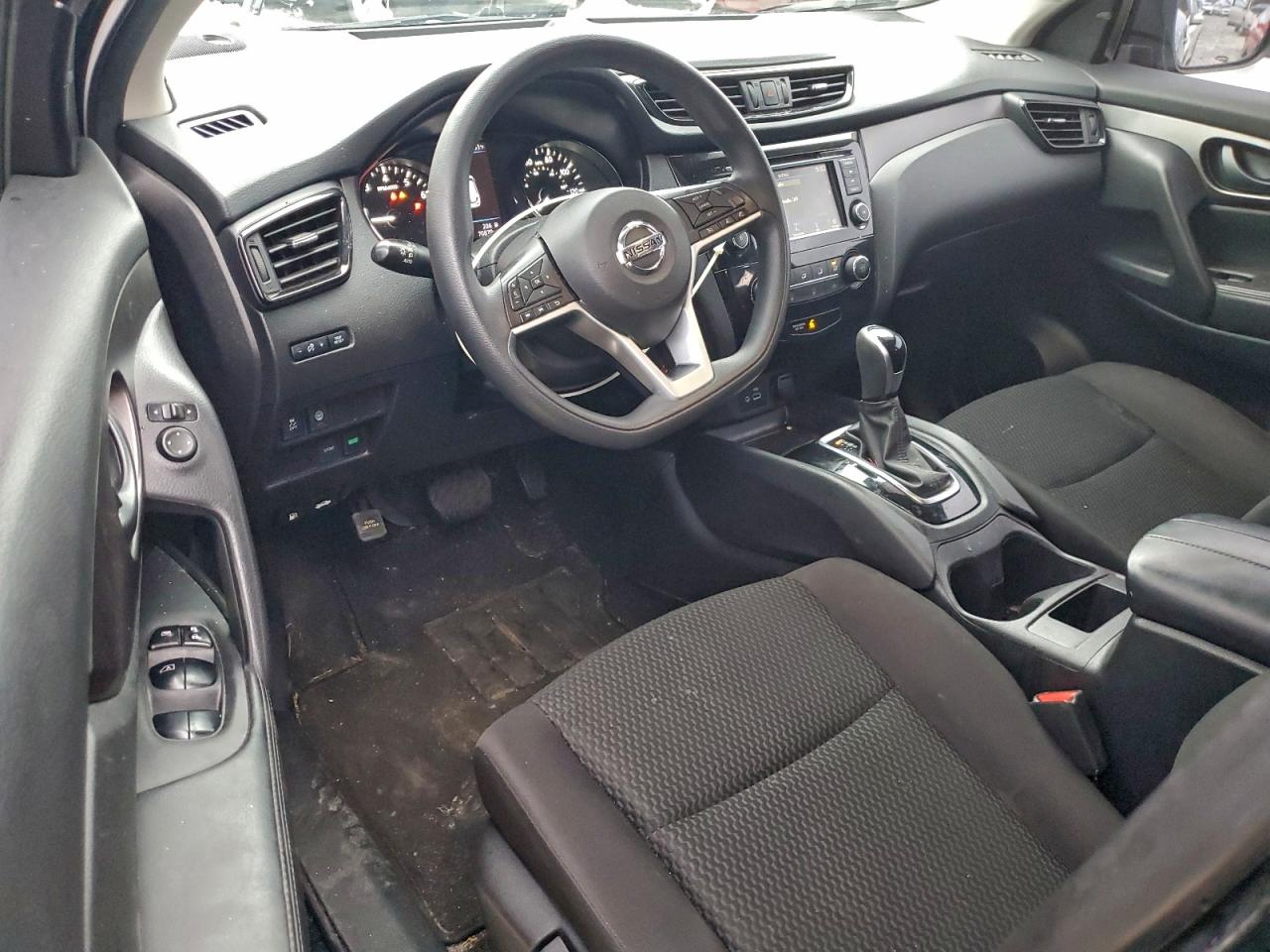 2020 NISSAN ROGUE SPORT S photo 8