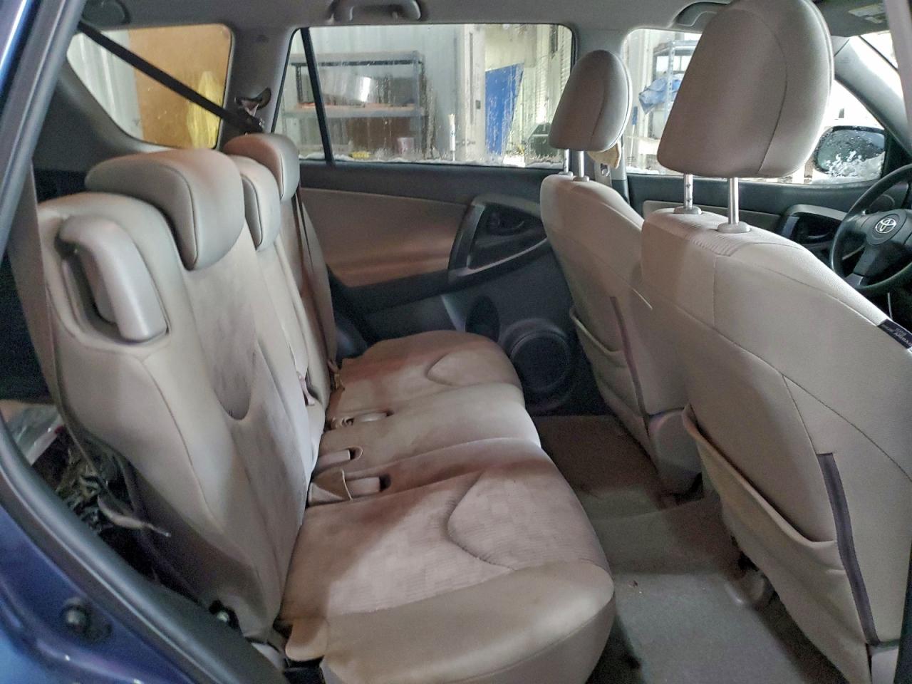 2009 TOYOTA RAV4 photo 11