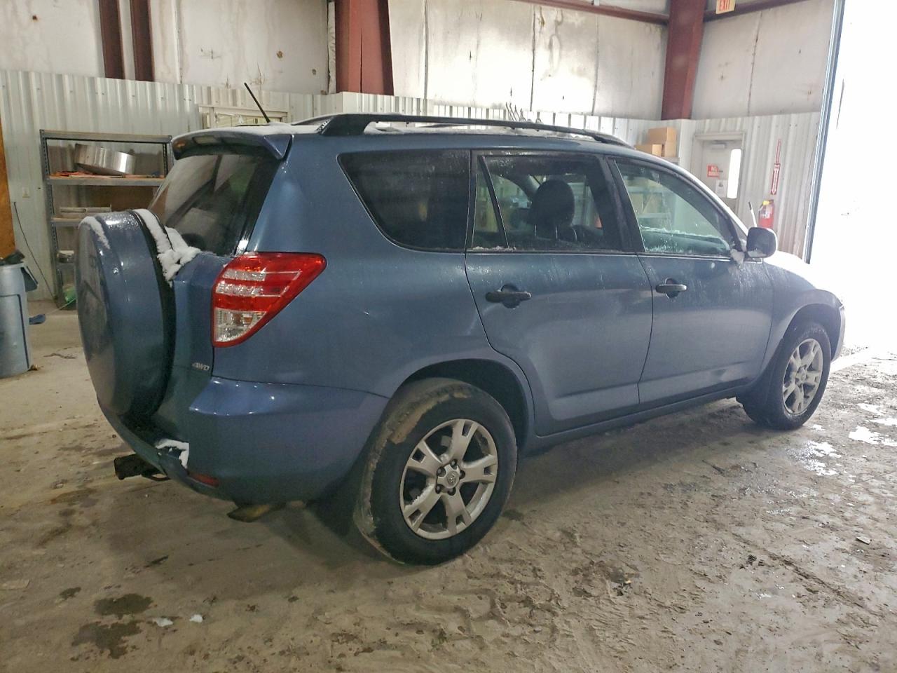 2009 TOYOTA RAV4 photo 3