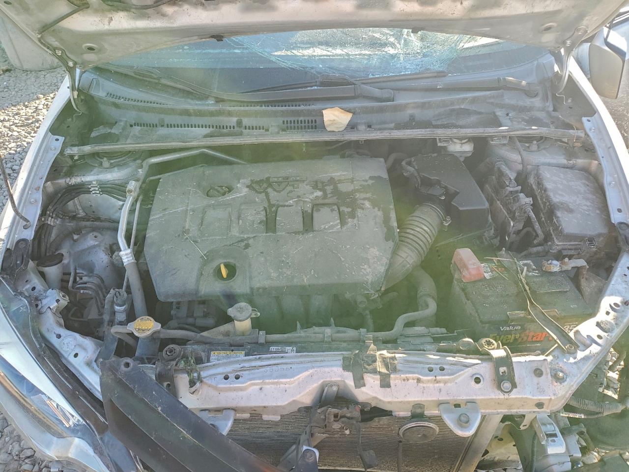 2014 TOYOTA COROLLA L photo 11