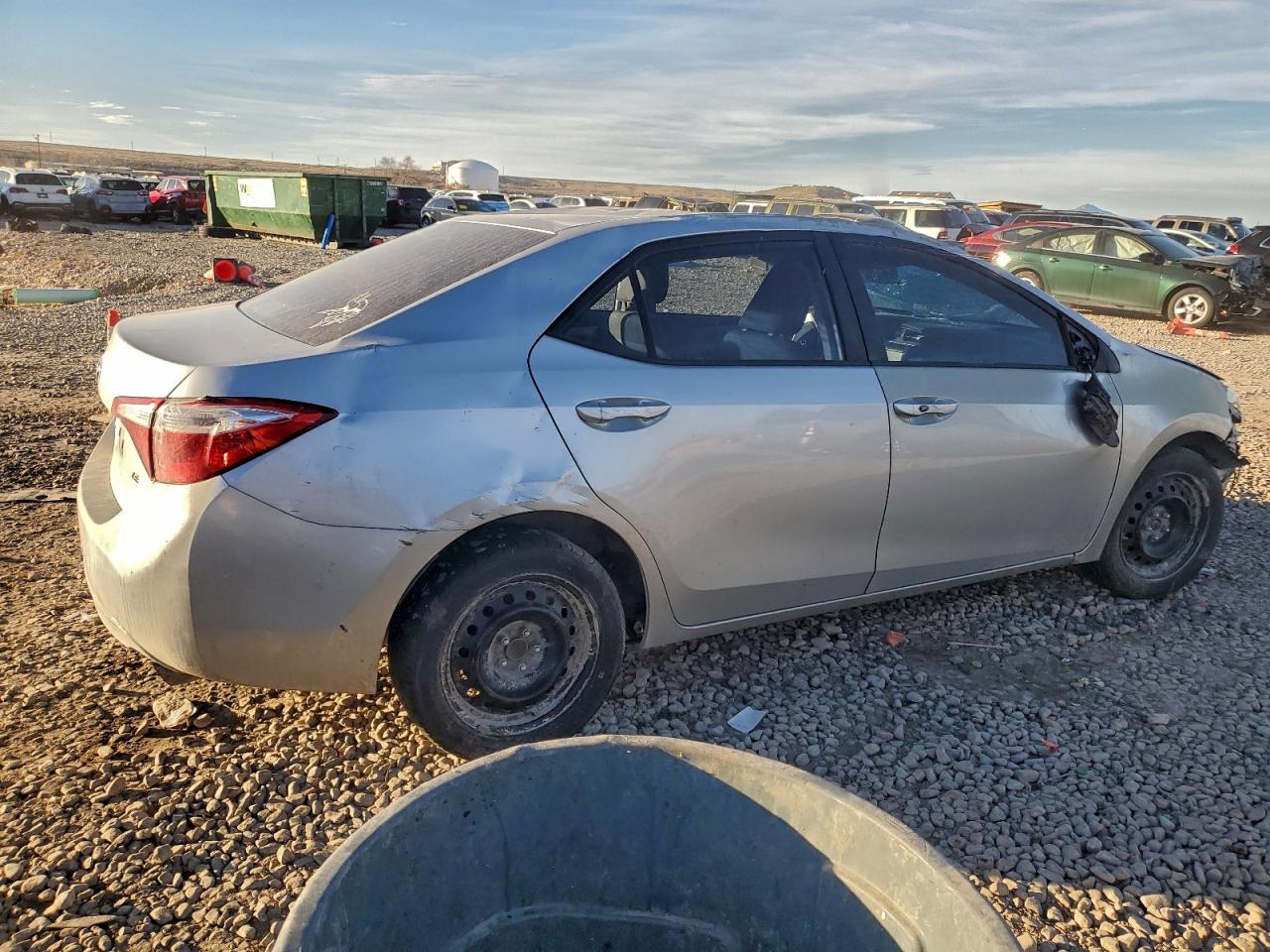 2014 TOYOTA COROLLA L photo 3