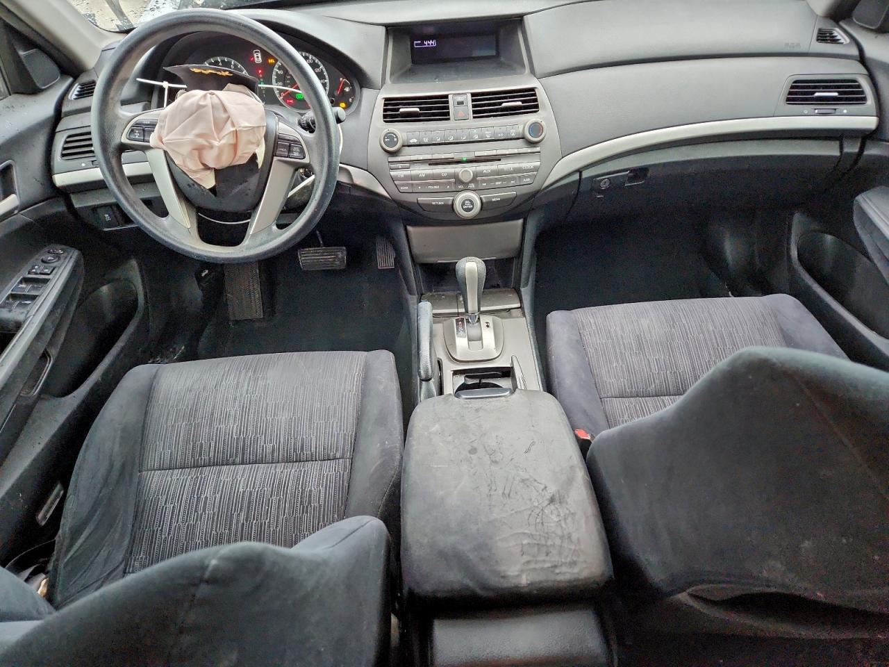2012 HONDA ACCORD LX photo 8