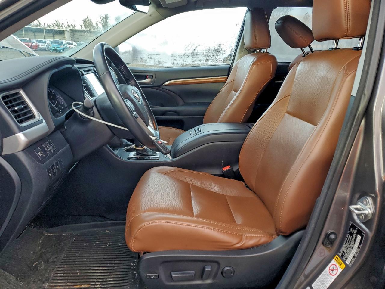 2017 TOYOTA HIGHLANDER HYBRID LIMITED PLATINUM photo 7