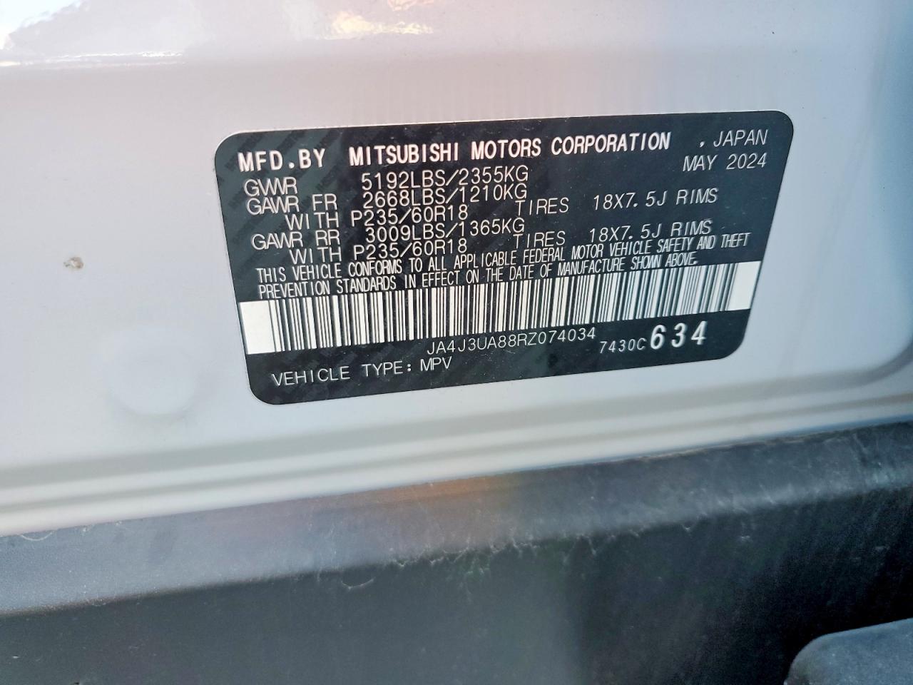 2024 MITSUBISHI OUTLANDER ES photo 13
