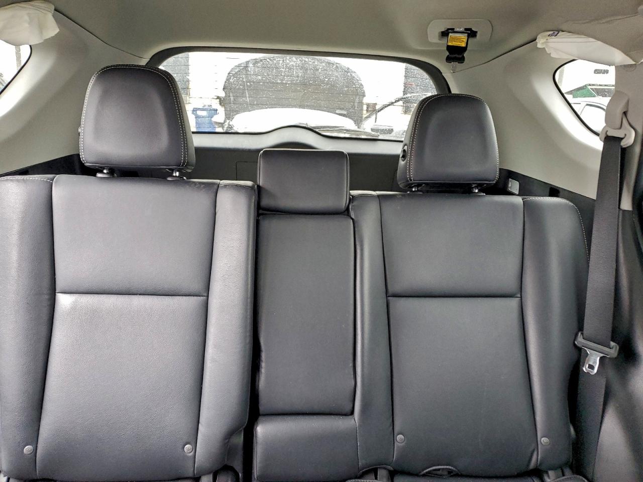 2015 TOYOTA RAV4 LIMITED photo 10