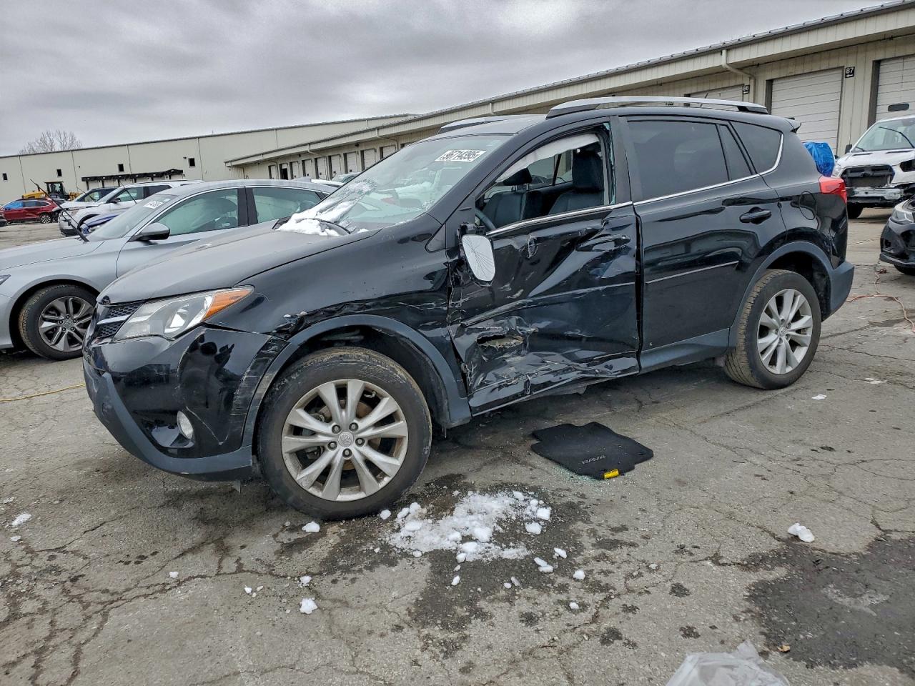 2015 TOYOTA RAV4