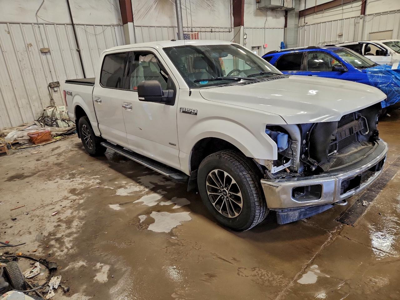 2017 FORD F150 SUPERCREW photo 4