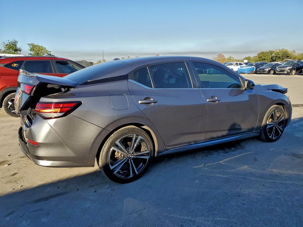 2023 NISSAN SENTRA SR photo 3