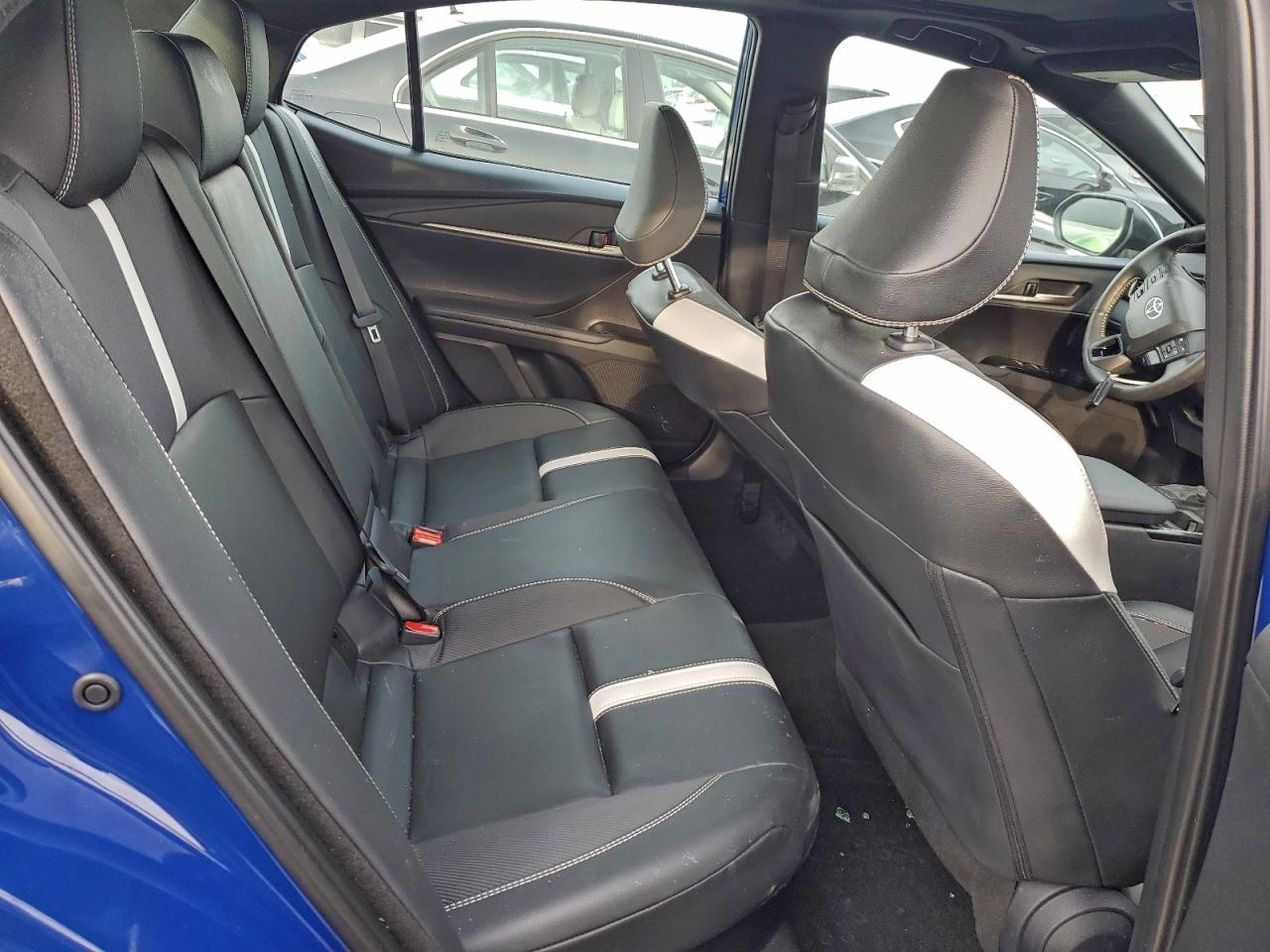 2025 TOYOTA CAMRY XSE photo 10