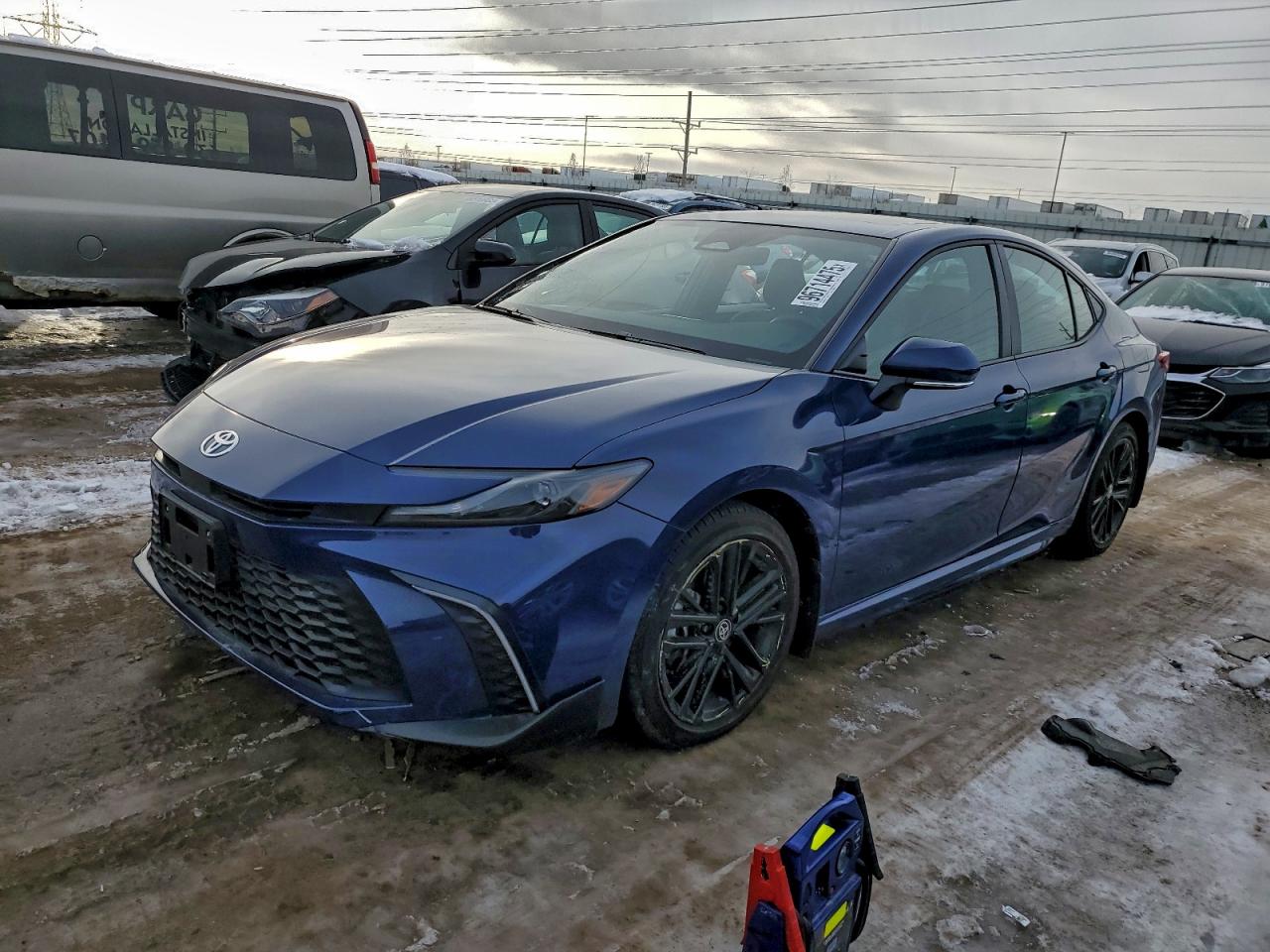 2025 TOYOTA CAMRY