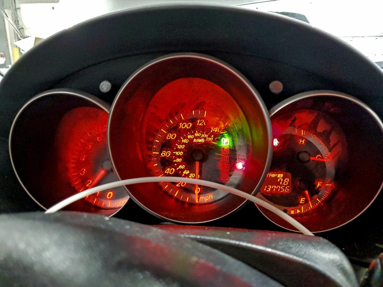 2004 MAZDA 3 HATCHBACK photo 9