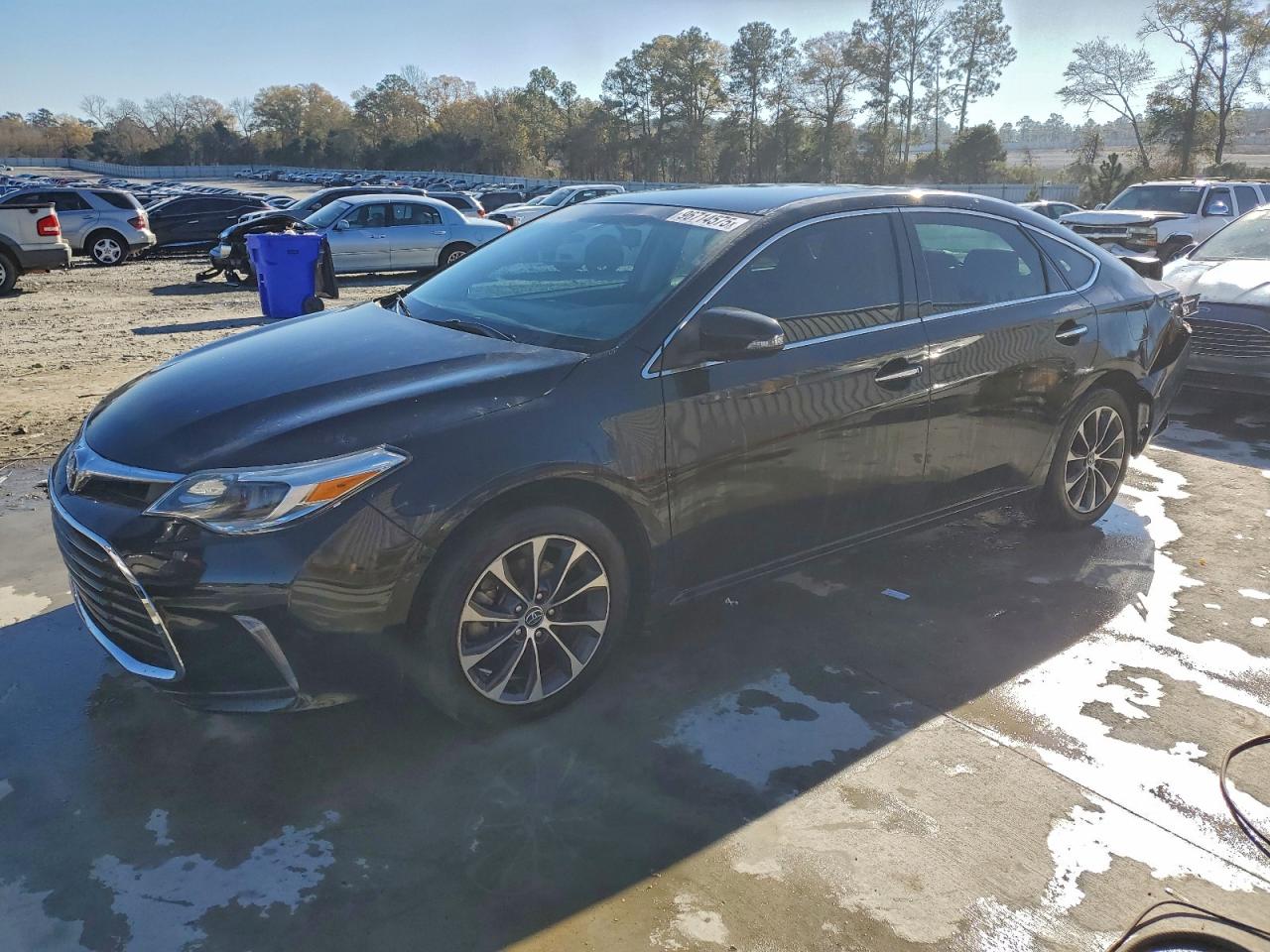 2016 TOYOTA AVALON